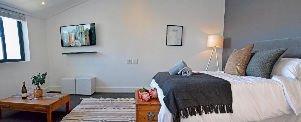Central Modern Studio Apartment, Hermanus Waterfront Zewnętrze zdjęcie